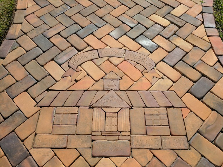 Organic School in Fairhope, Alabama